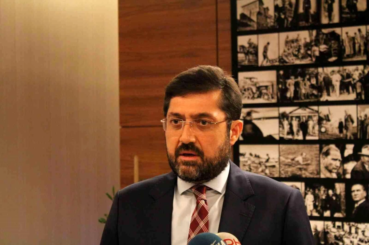 Rüşvet soruşturmasında firari olarak aranan Beşiktaş eski Belediye Başkanı Murat Hazinedar yakalandı