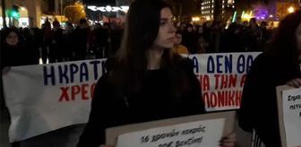 Yunanistan'da 16 yaşındaki çocuğun polis kurşunuyla ölmesinin ardından ortalık karıştı! Çok sayıda kişi gözaltına alındı, bir eylemci yaralandı