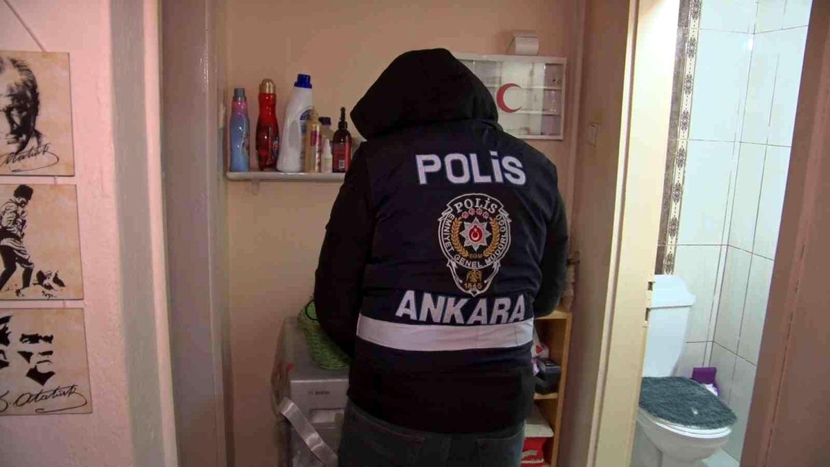 Ankara merkezli 3 ildeki uyuşturucu operasyonunda 62 şüpheli yakalandı