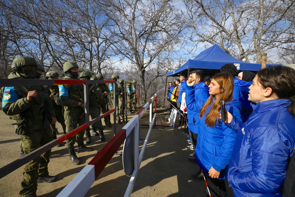 Azerbaycanlı STK'lerin Laçın koridorundaki maden protestosu 3 gündür sürüyor