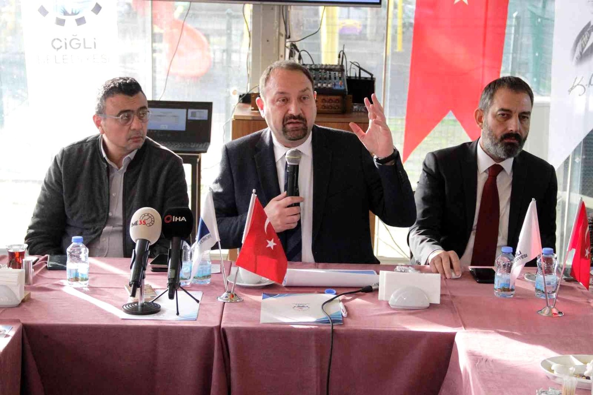 Başkan Gümrükçü\'den 3,5 yıllık Çiğli raporu