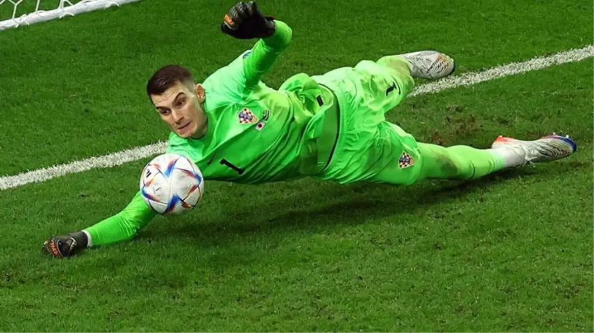 Dünya Kupası\'na damga vuran Hırvat kaleci Livakovic, Bayern Münih yolunda