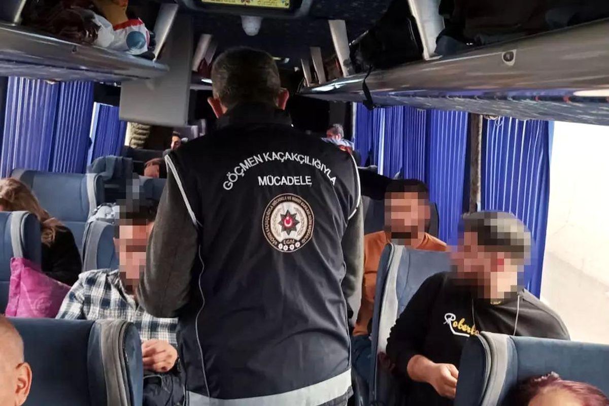 Düzensiz göçle mücadele sürüyor
