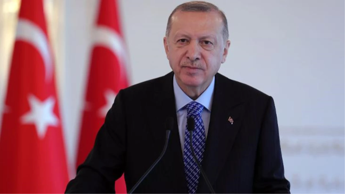 Cumhurbaşkanı Yardımcısı Fuat Oktay, Cumhurbaşkanı Erdoğan\'ın aylık maaşını açıkladı