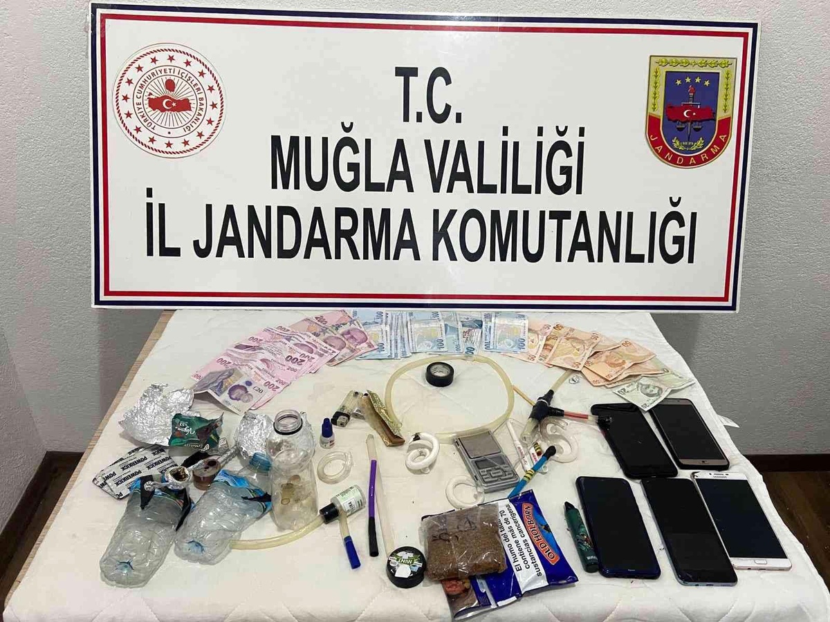 Jandarmadan Marmaris\'te uyuşturucu operasyonu
