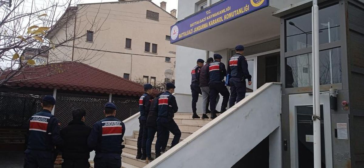 Malatya\'da terör örgütü PKK/YPG operasyonunda 6 şüpheli yakalandı