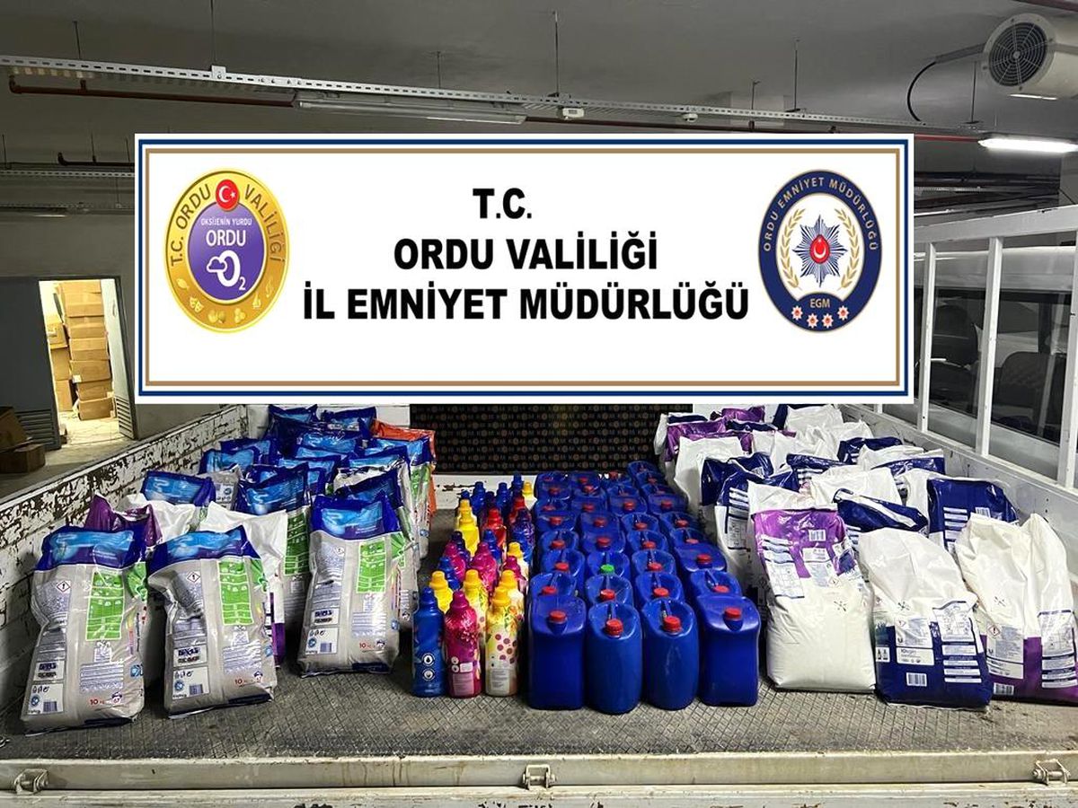 Ordu\'da kaçak içki ve deterjan operasyonu