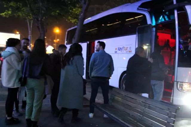 Türkiye'den otobüslerle sınıra akın başladı! Hepsinin tek bir amacı var