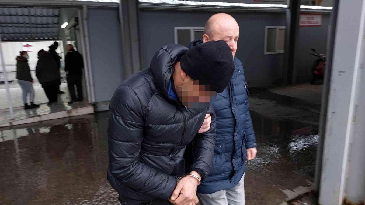 Uyuşturucu ticaretinden gözaltına alındı