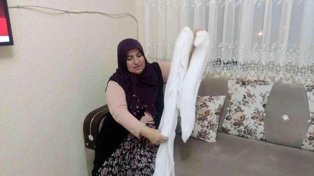 Nevresim takımı satın alan kadın evine gelen paketi açtığında şok yaşadı! Bakın ne göndermişler Nevresim takımı satın alan kadın evine gelen paketi açtığında şok yaşadı! Bakın ne göndermişler