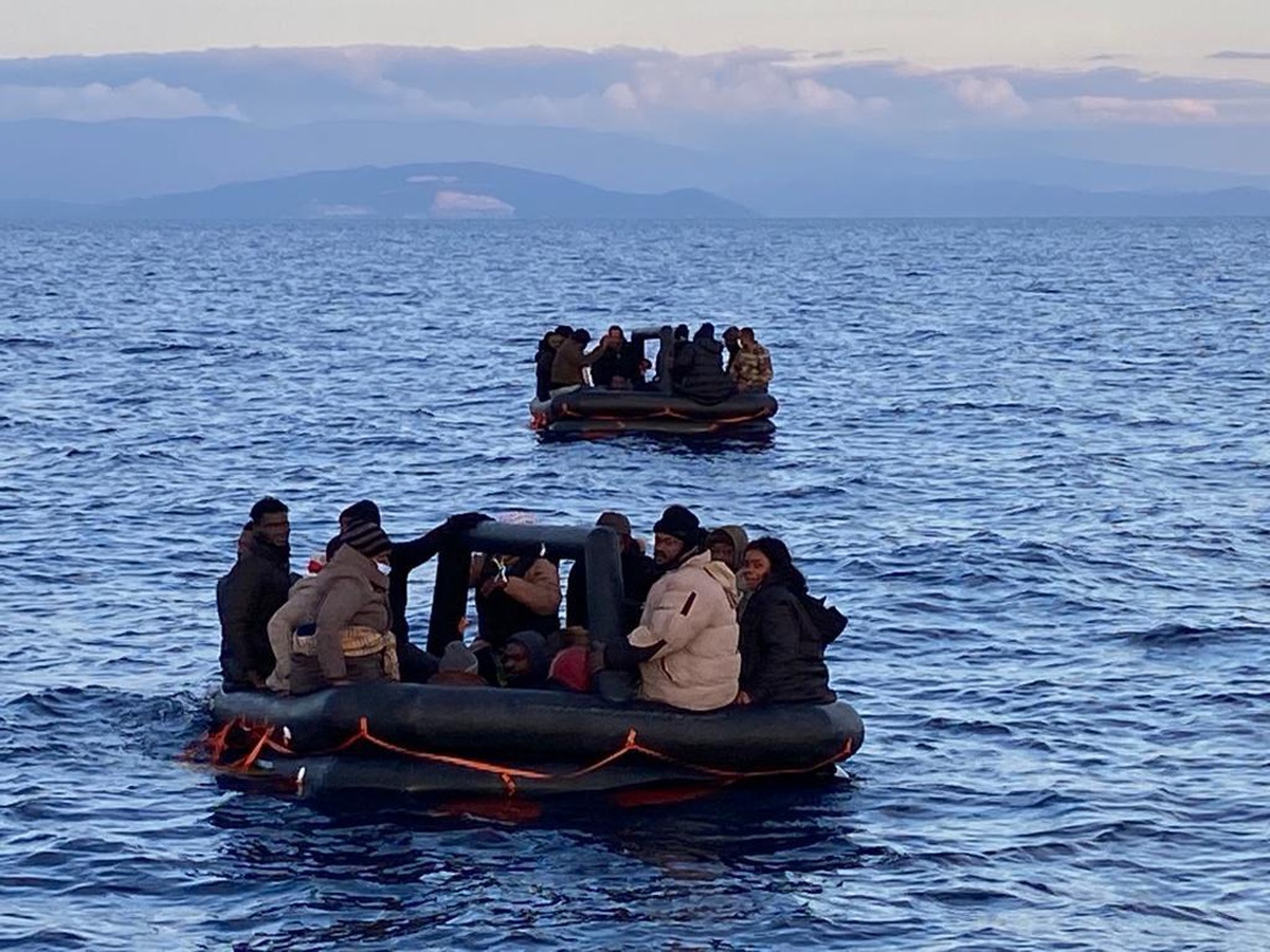 Bodrum\'da 124 düzensiz göçmen kurtarıldı, 58 düzensiz göçmen yakalandı