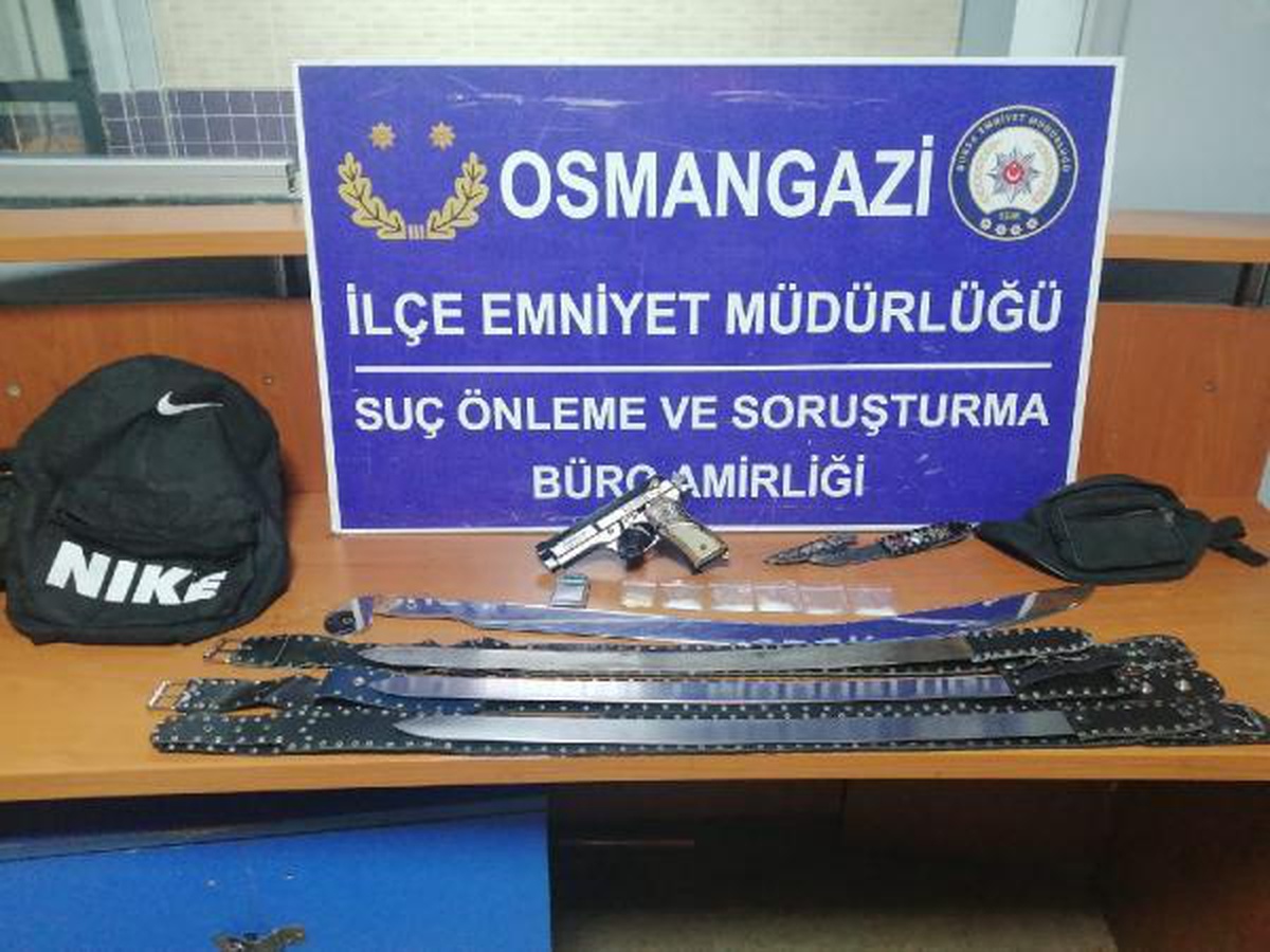 Bursa\'da 20 günde 82 gözaltı; döner bıçaklarını kemerlerine gizlemişler