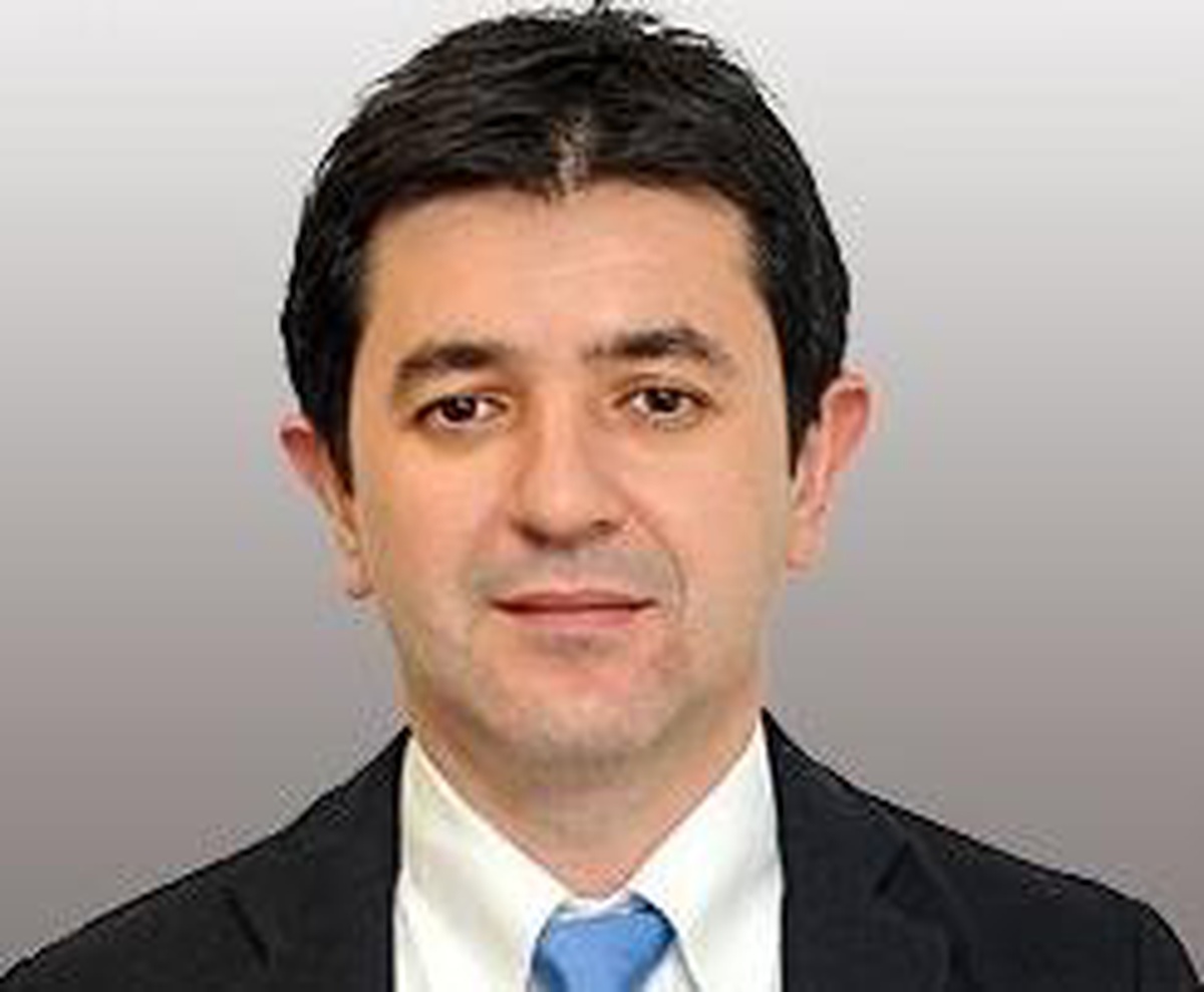 Doğal gazdan zehirlenen profesör tedavi altına alındı