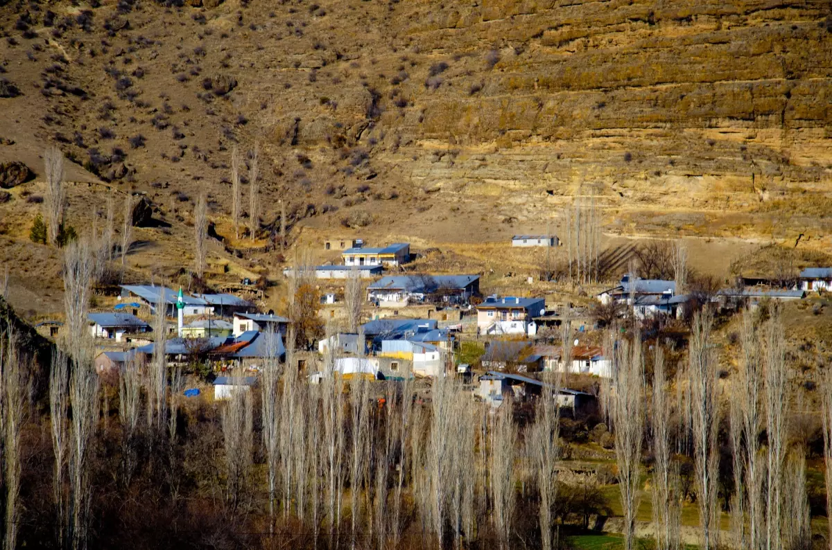 Erzurum'un doğal güzelliğe sahip Liksor Kanyonu dağcıları ağırladı
