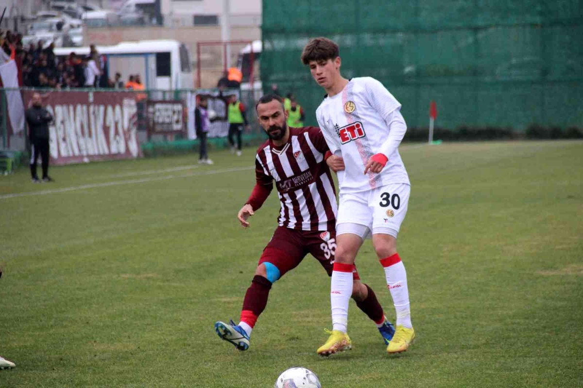 ES Elazığspor\'da 2 sakat, 1 cezalı