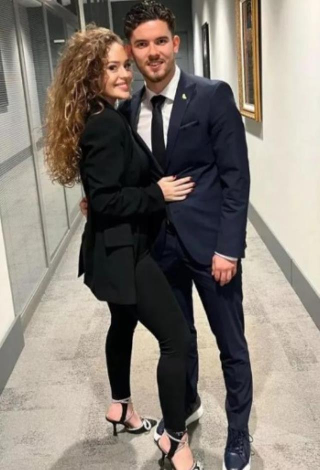 Ferdi Kadıoğlu hayatını baştan aşağı değiştirecek imzayı atıyor! Tarihi bile belli