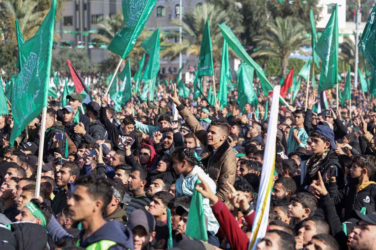 Gazze\'de Hamas\'ın Kuruluşunun Yıl Dönümü Kutlandı
