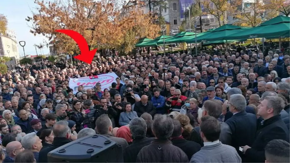 Hapis cezasına çarptırılan İBB Başkanı İmamoğlu\'na memleketi Trabzon\'dan destek pankartı: İmamoğlu varsa umut var