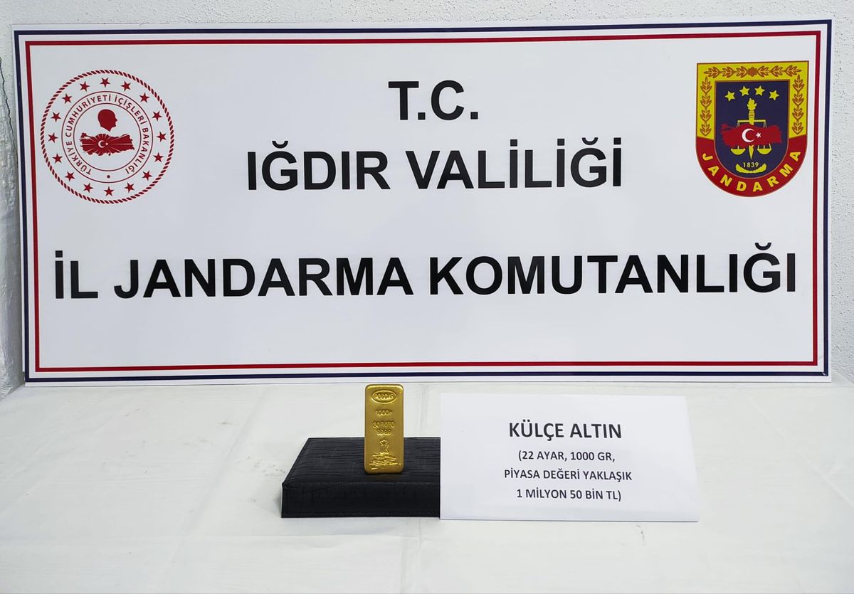 Iğdır\'da yasa dışı yollarla ülkeye getirilen külçe altın ele geçirildi