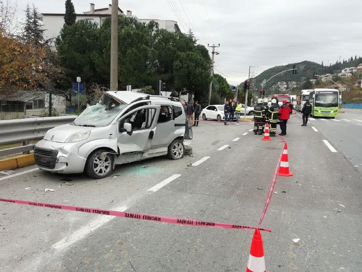 Kocaeli\'de 47 düzensiz göçmen sınır dışı edildi