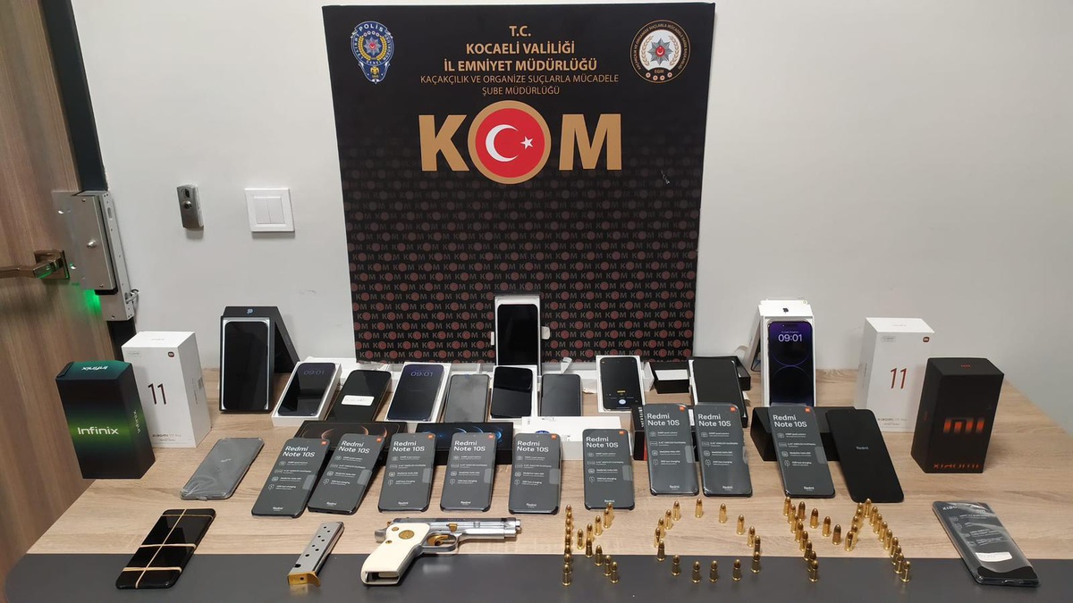 Kocaeli\'de kaçakçılık operasyonunda 4 şüpheli yakalandı