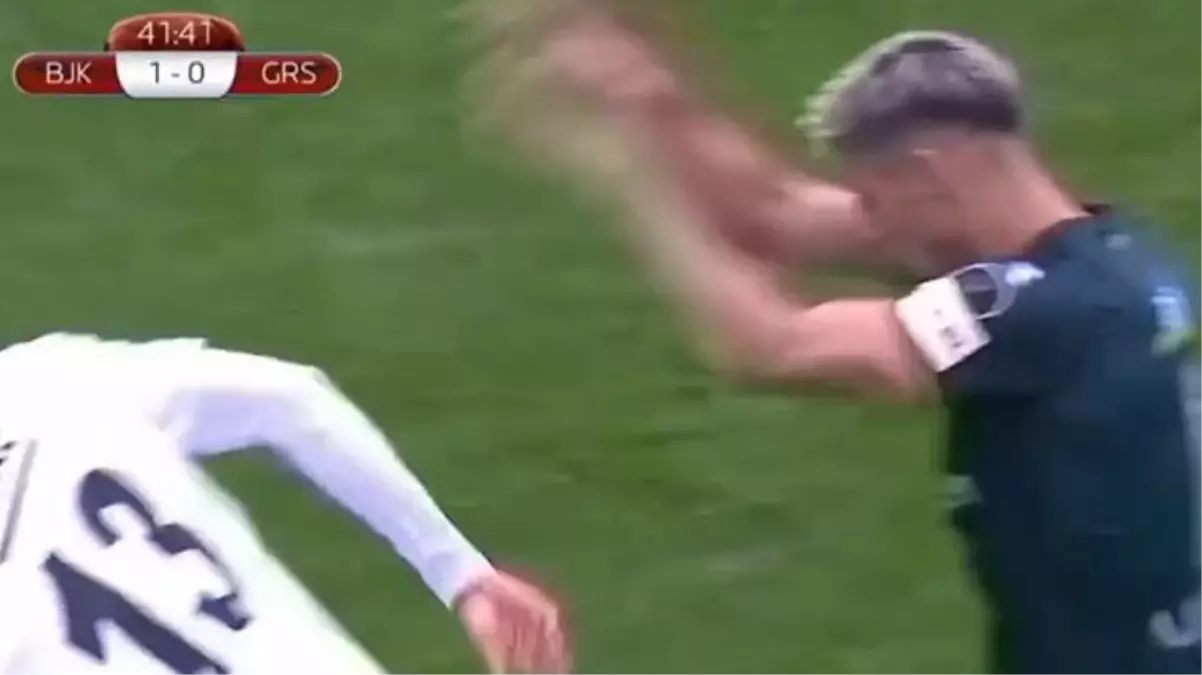 Ortalığı ayağa kaldıran hareket! Beşiktaşlılar kıyameti kopardı: Kaptana saygılı ol Alper