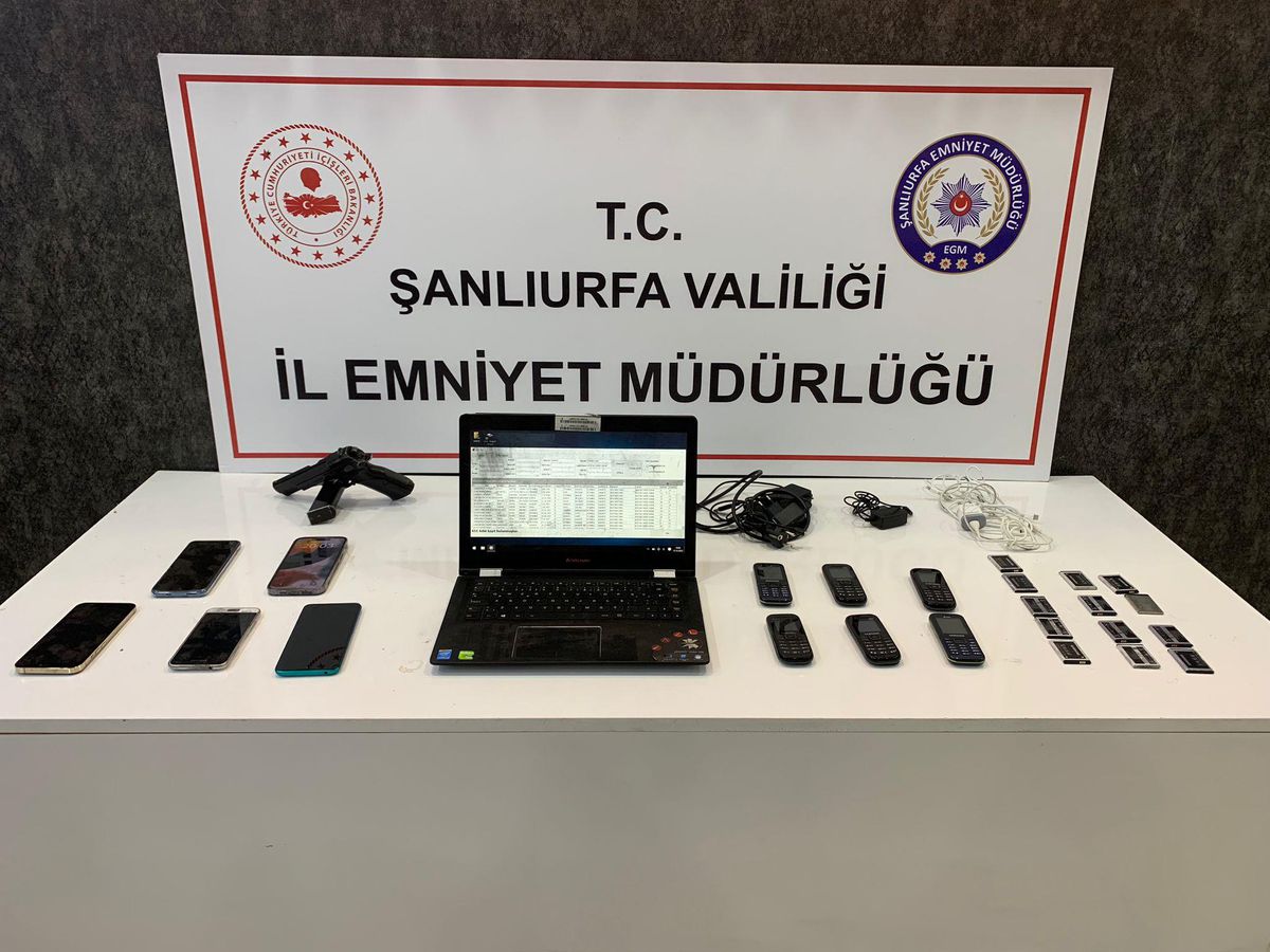 Şanlıurfa\'da telefonla dolandırıcılık iddiasıyla 3 şüpheli yakalandı
