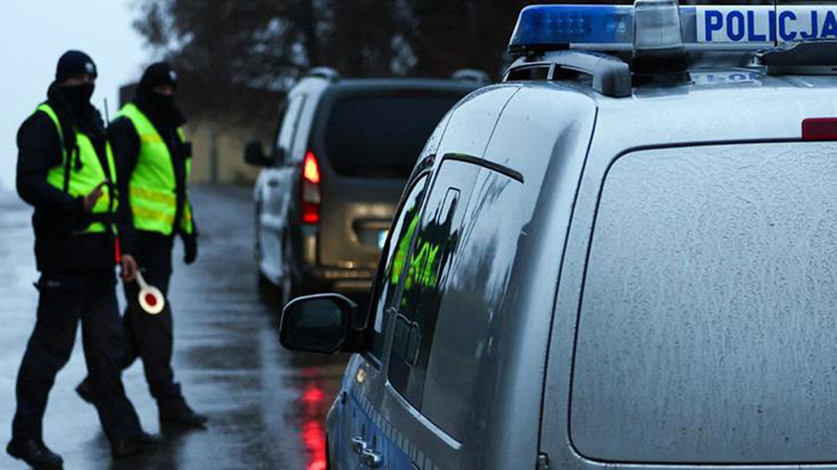Ukrayna\'dan gelen hediye Polonya\'daki polis merkezinde infilak etti