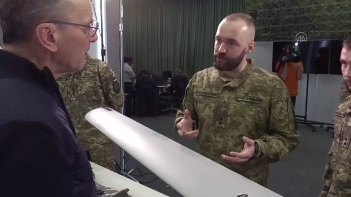 Ukrayna Silahlı Kuvvetleri Kiev'de basın toplantısı düzenledi