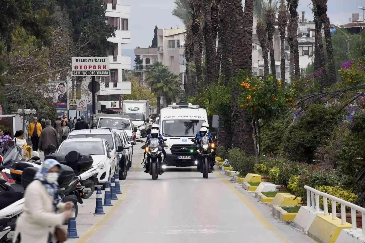 Zabıta Memuru Gülgün Aktoğ Son Yolculuğuna Uğurlandı