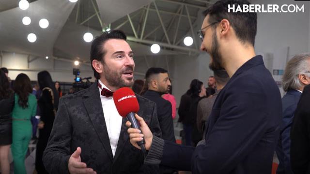 11. Mood Ödülleri gerçekleştirildi! Törene akın eden ünlüler tek tek ödüllerini aldı 11. Mood Ödülleri gerçekleştirildi! Törene akın eden ünlüler tek tek ödüllerini aldı