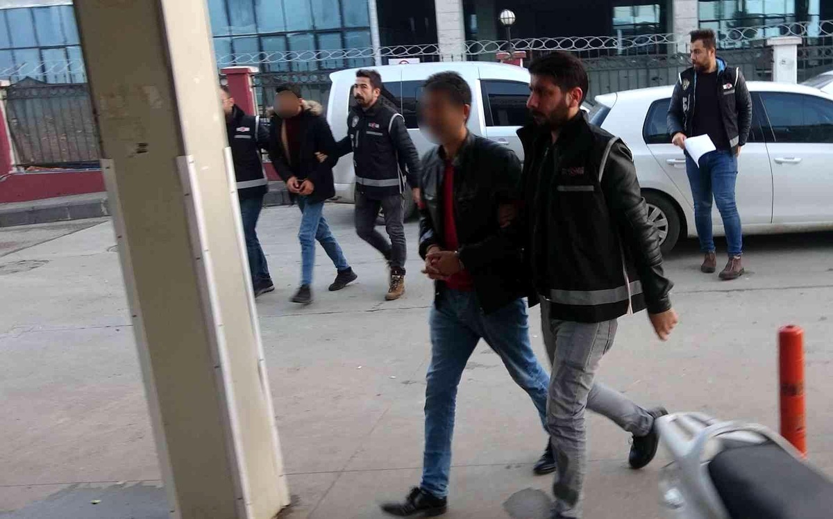 Adıyaman\'da 1 milyon TL\'Lik sahte rapor vurgunu