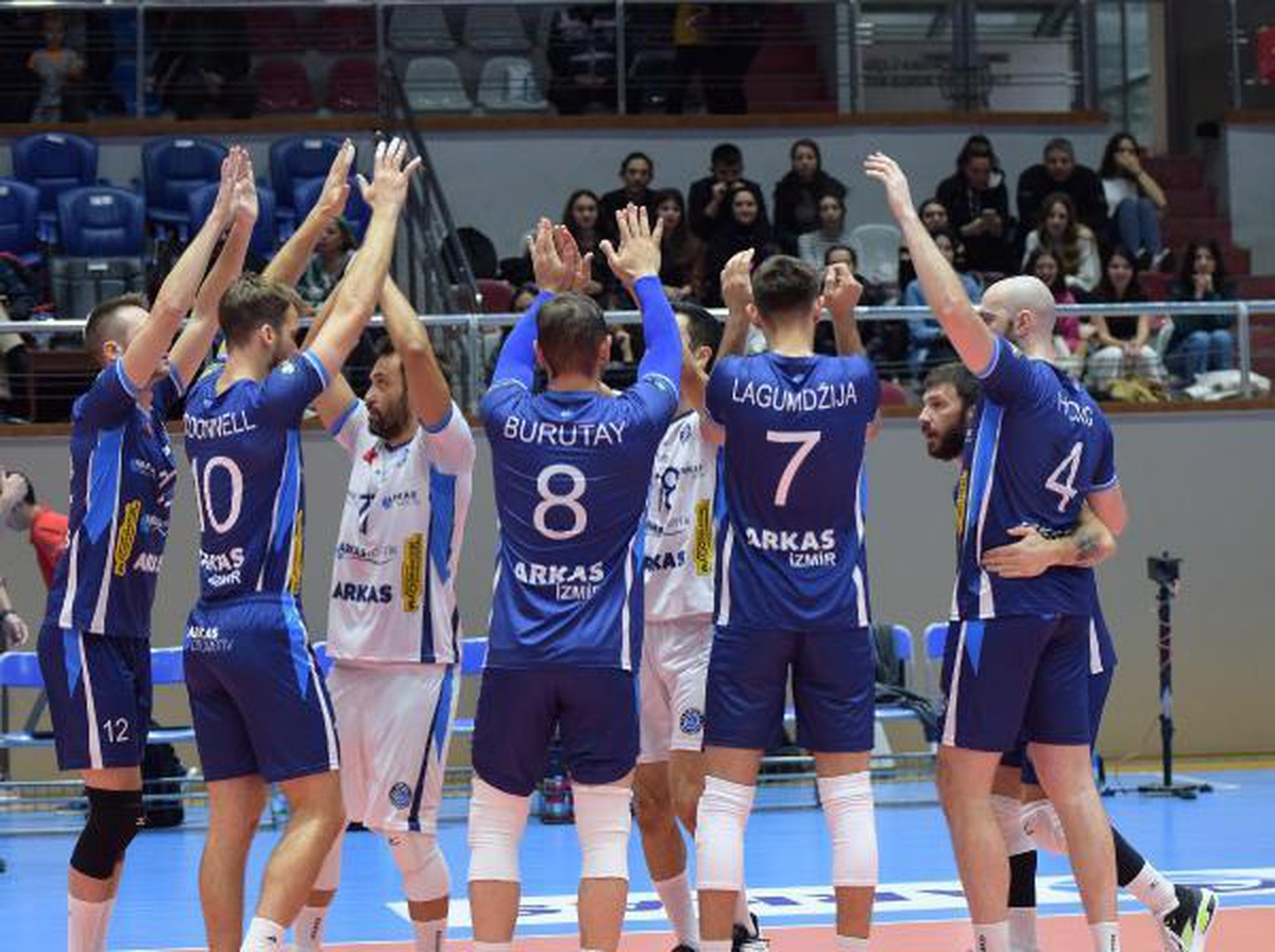 Arkas Spor, Galatasaray\'a konuk