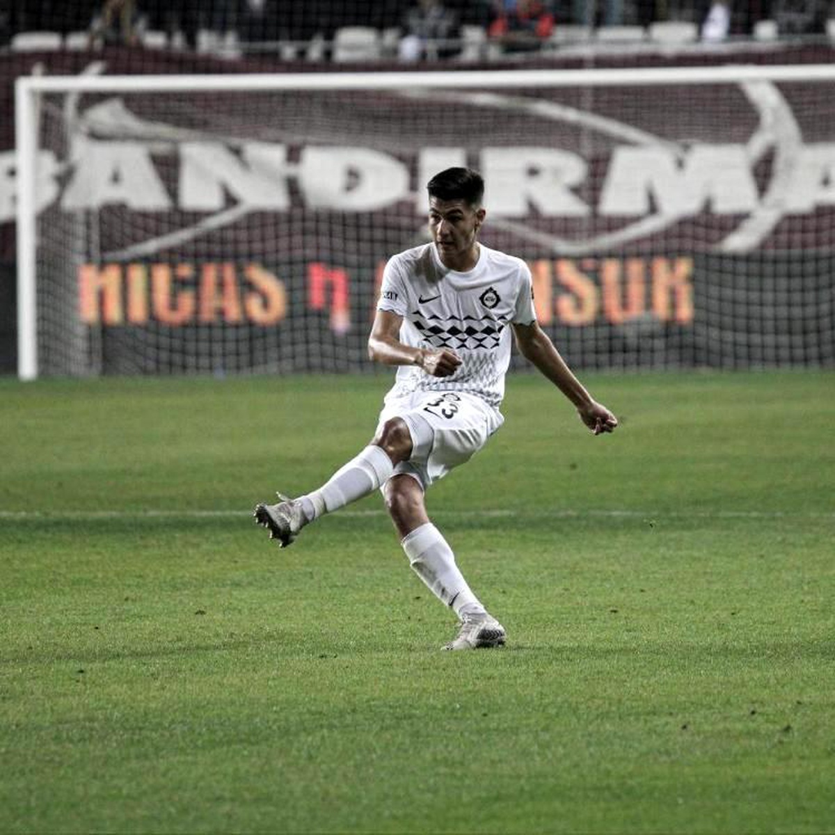 Atletico Madrid, Efe Sarıkaya için Altay\'a ilgisini resmi olarak iletti