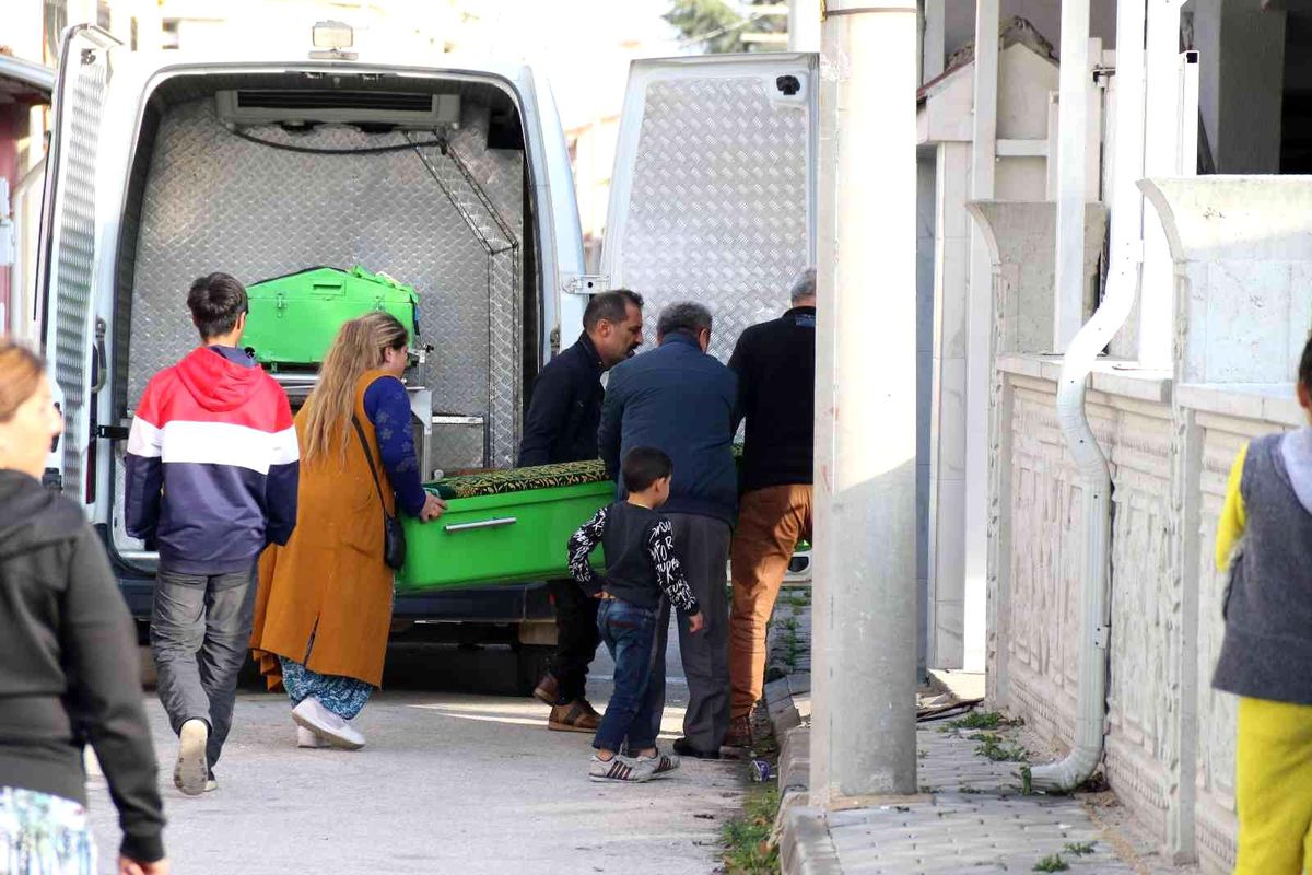 Bakımsız bırakıldığı iddia edilen 6 yaşındaki Nur hayatını kaybetti