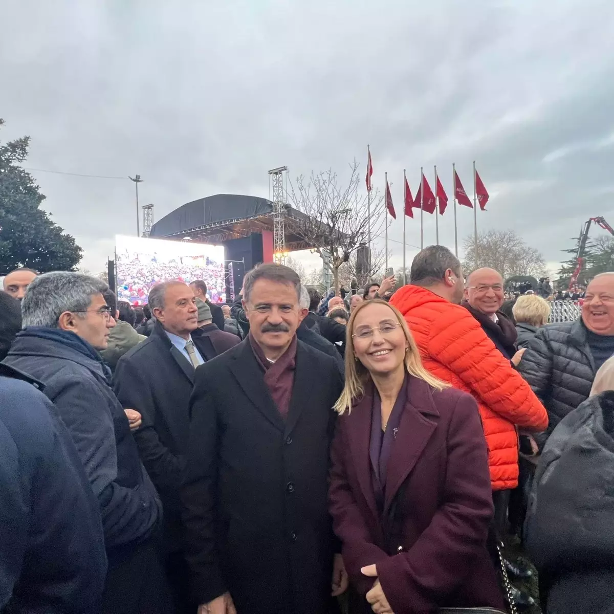 Başkan Deveci: "Hukuksuzluğun karşısında dimdik duracağız"