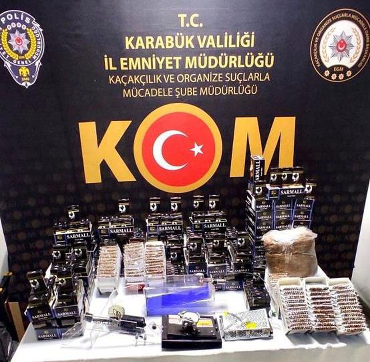 Karabük\'te yılbaşı öncesi sahte içki ve kaçak tütün operasyonu düzenlendi
