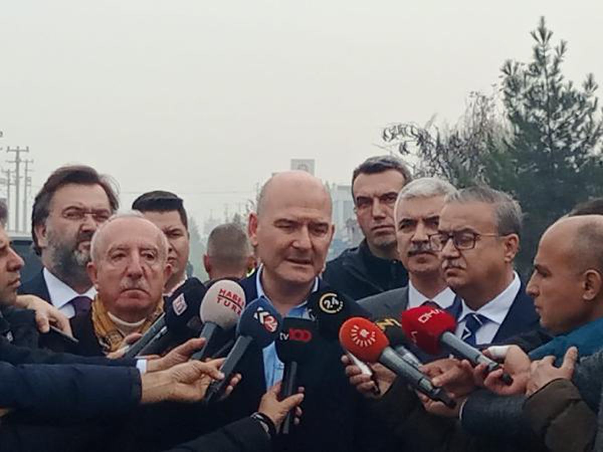Mardin kara yolunda çevik kuvvet servis aracına bombalı saldırı (7)