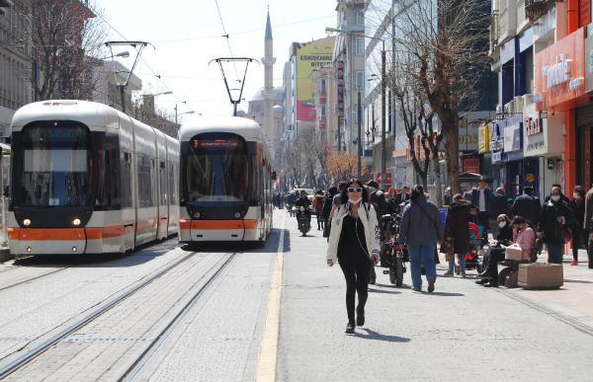 Milletvekili sayısı 6\'ya düşen Eskişehir\'de kampanya başlatıldı
