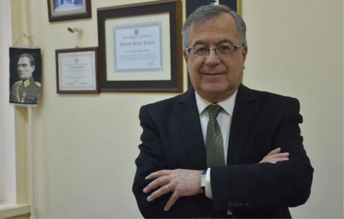 PROF. DR. BAKIR: ŞU AN YAŞANAN SALGIN MEVSİMSEL, TEDBİR İÇİN AŞILANMA GEREKLİ