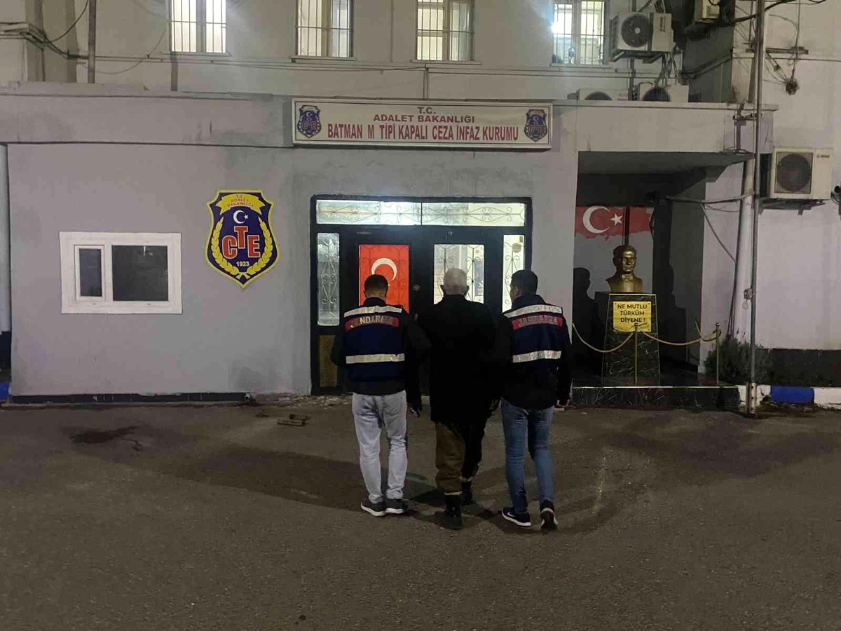 Siirt\'te \'intihar süsü\' verilen cinayeti JASAT aydınlattı