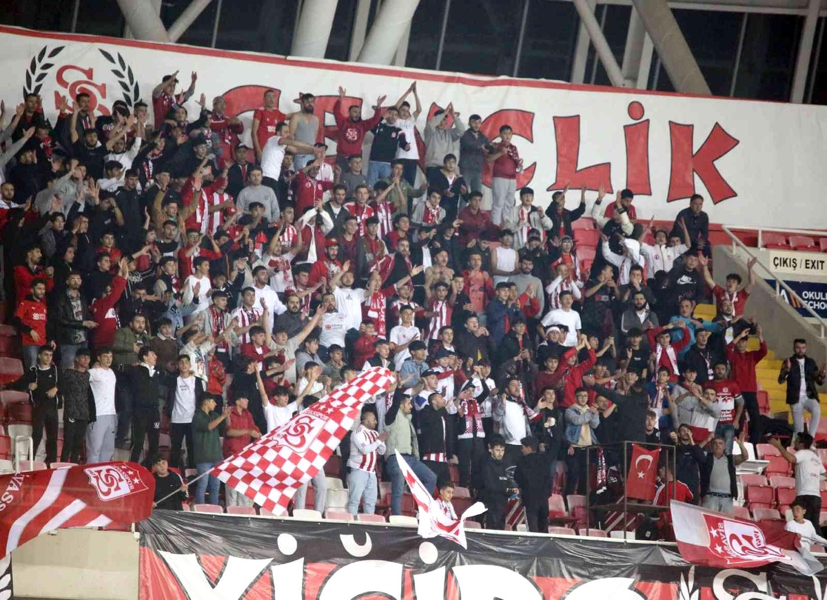 Sivasspor-Esenler Erokspor maçının biletleri satışa çıktı