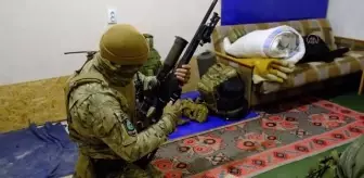 Ukrayna'da keskin nişancılar sokak çatışmalarında görüntülendi