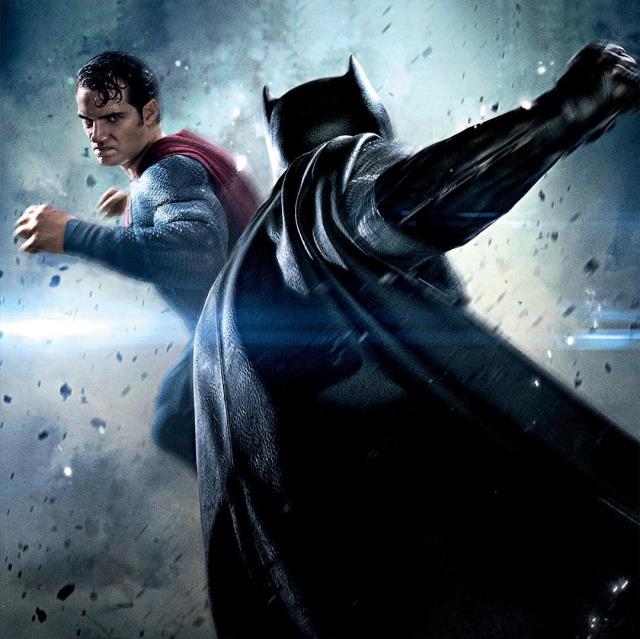 Warner Bros, Henry Cavill'in Süperman rolüne son verdi