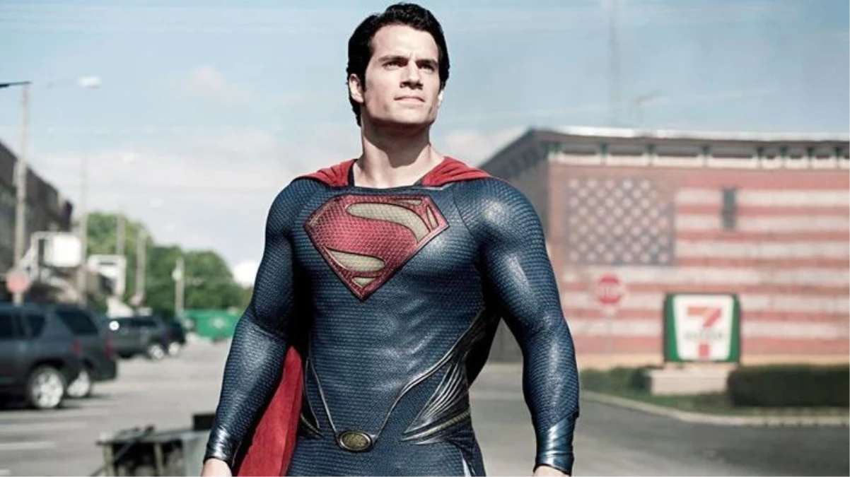 Warner Bros, Henry Cavill\'in Süperman rolüne son verdi