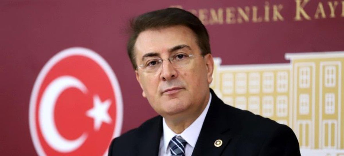 Aydemir\'den Raci Alkır\'a vefa