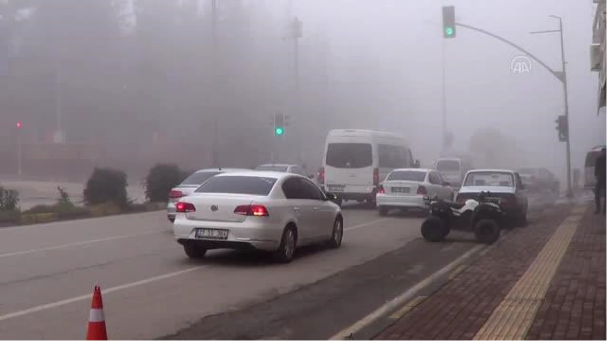 GAZİANTEP - Etkili sis nedeniyle görüş mesafesi düştü
