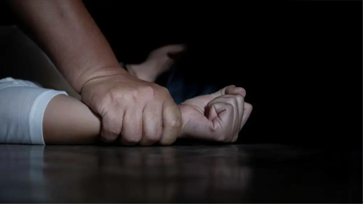 Gelinine 8 yıl boyunca cinsel saldırıda bulunan kayınpedere 10 yıl hapis cezası verildi! Oğlunun ifadeleri ise duruşmaya damga vurdu