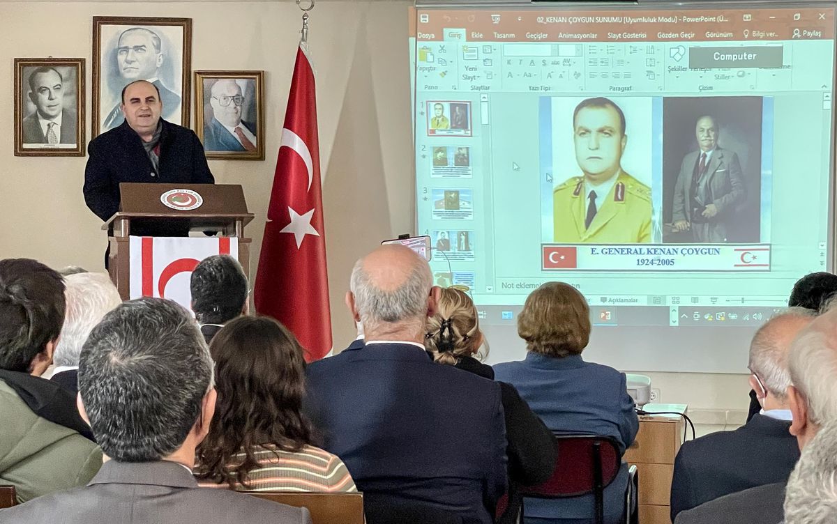 'Kanlı Noel'in 59. yılında İstanbul'da anma toplantısı düzenlendi