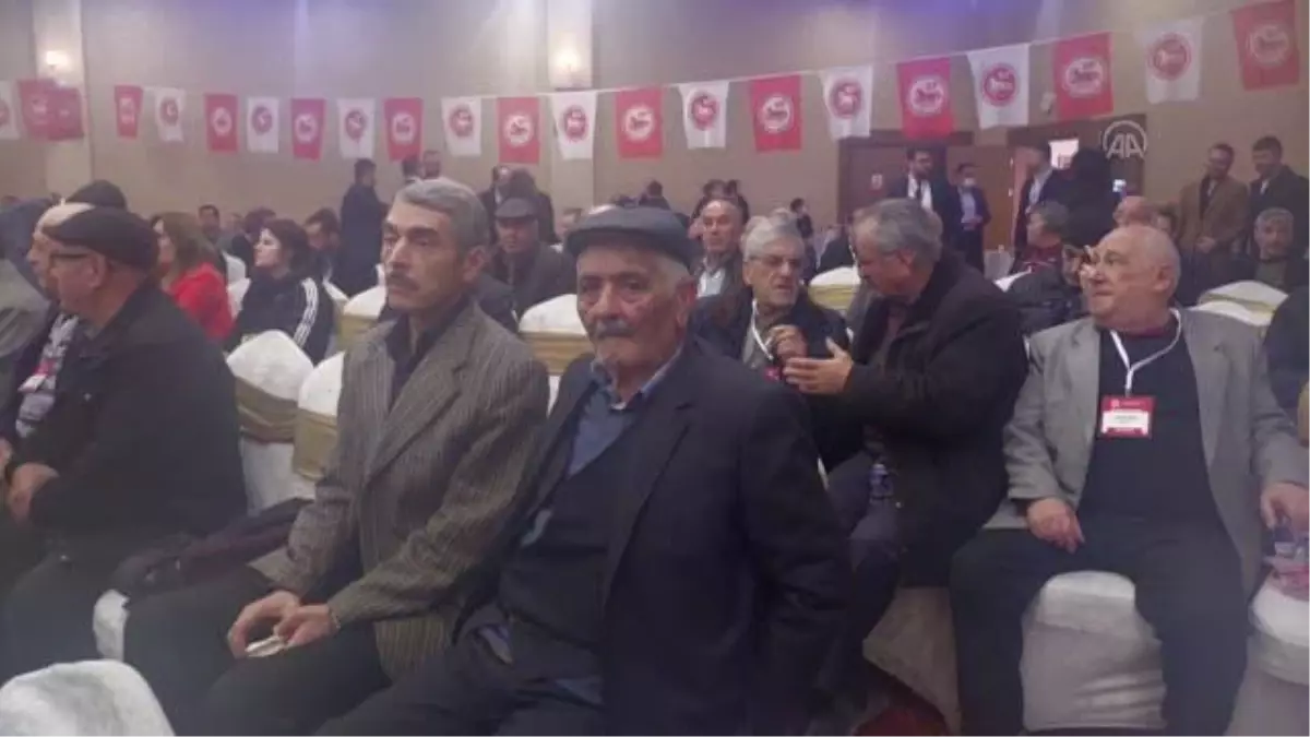 AFYONKARAHİSAR - DP Genel Başkanı Uysal partisinin Afyonkarahisar İl Kongresi'nde konuştu